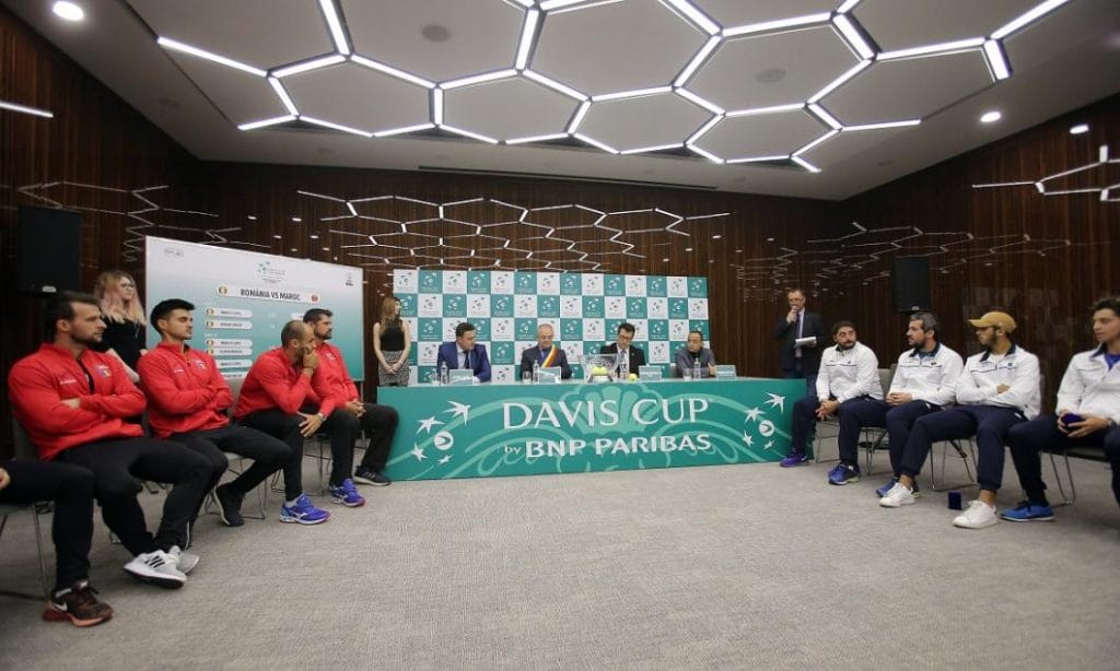 România conduce Maroc, scor 2-0, după victoriile lui Copil şi Ungur