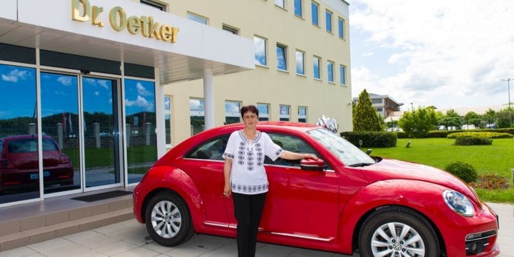 O BOMBOANĂ DE MAȘINĂ, PREMIUL OFERIT DE CĂTRE DR. OETKER ROMÂNIA!