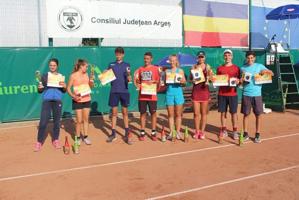 Românii au câștigat probele de dublu la Argeș Cup Dr. Oetker