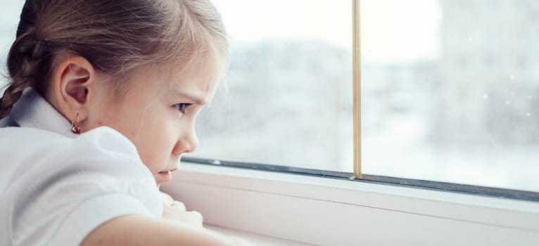 Cum ajuti un copil sa isi depaseasca anxietatea