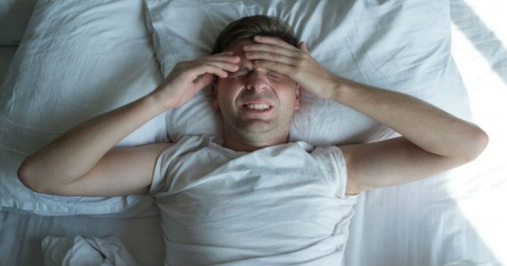 Oamenii de știință au dezvăluit ce trebuie să faci înainte de somn, ca să te trezești odihnit!