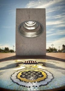 Monumentul care își dezvăluie adevărata „față” doar o singură dată pe an și doar pentru 1 minut!
