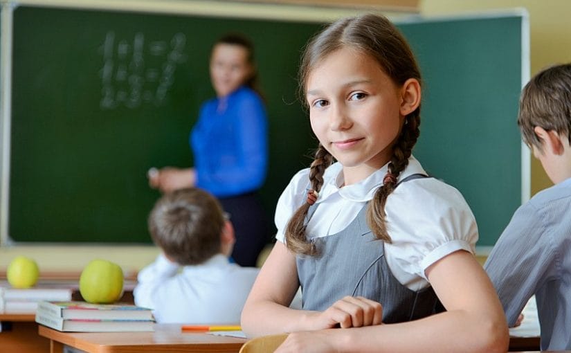 Copii, parinti si rezultate scolare imbunatatite cu ajutorul remediilor florale Bach