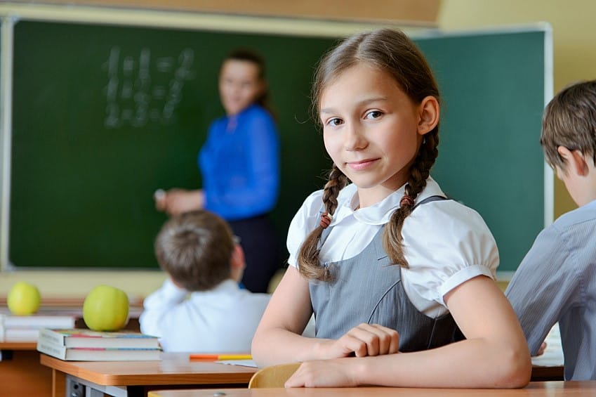 Copii, parinti si rezultate scolare imbunatatite cu ajutorul remediilor florale Bach