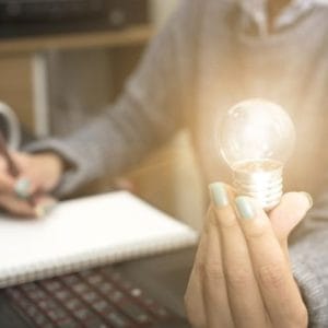 Tu si numai tu ai puterea de a-ți schimba viața, și o poți face in orice moment. Cum să faci alegeri potrivite pentru tine