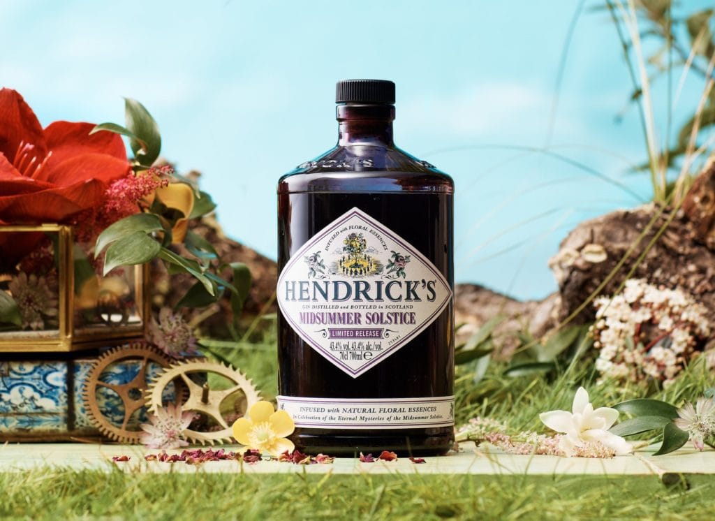 Alexandrion Group dă startul verii cu Hendrick`s Midsummer Solstice – un gin floral, inovator, în ediţie limitată