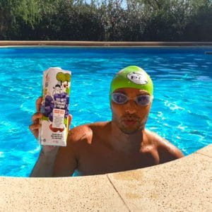 Campionul mondial la înot Paul Georgescu promovează sucurile Ana Are. Ce alte vedete sunt în această campanie