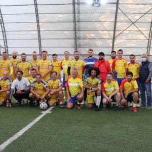 Foști internaționali au jucat în meciul caritabil dintre naționalele jurnaliștilor și artiștilor