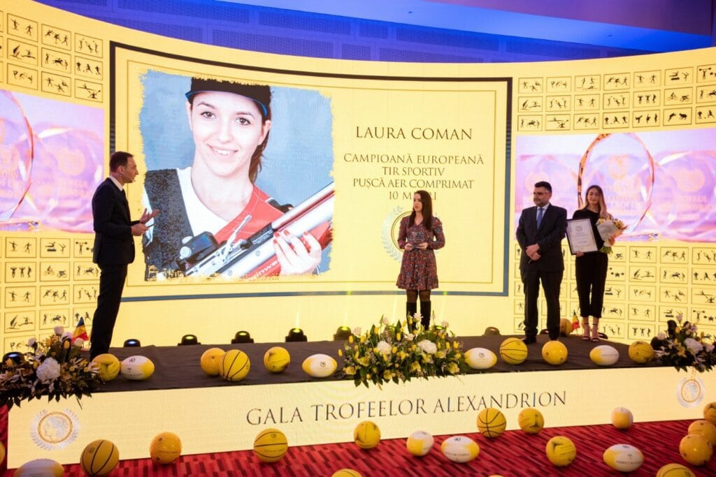Cea de-a şasea ediţie a Galei Trofeelor Alexandrion şi-a desemnat câştigătorii Cea de-a şasea ediţie a Galei Trofeelor Alexandrion şi-a desemnat câştigătorii