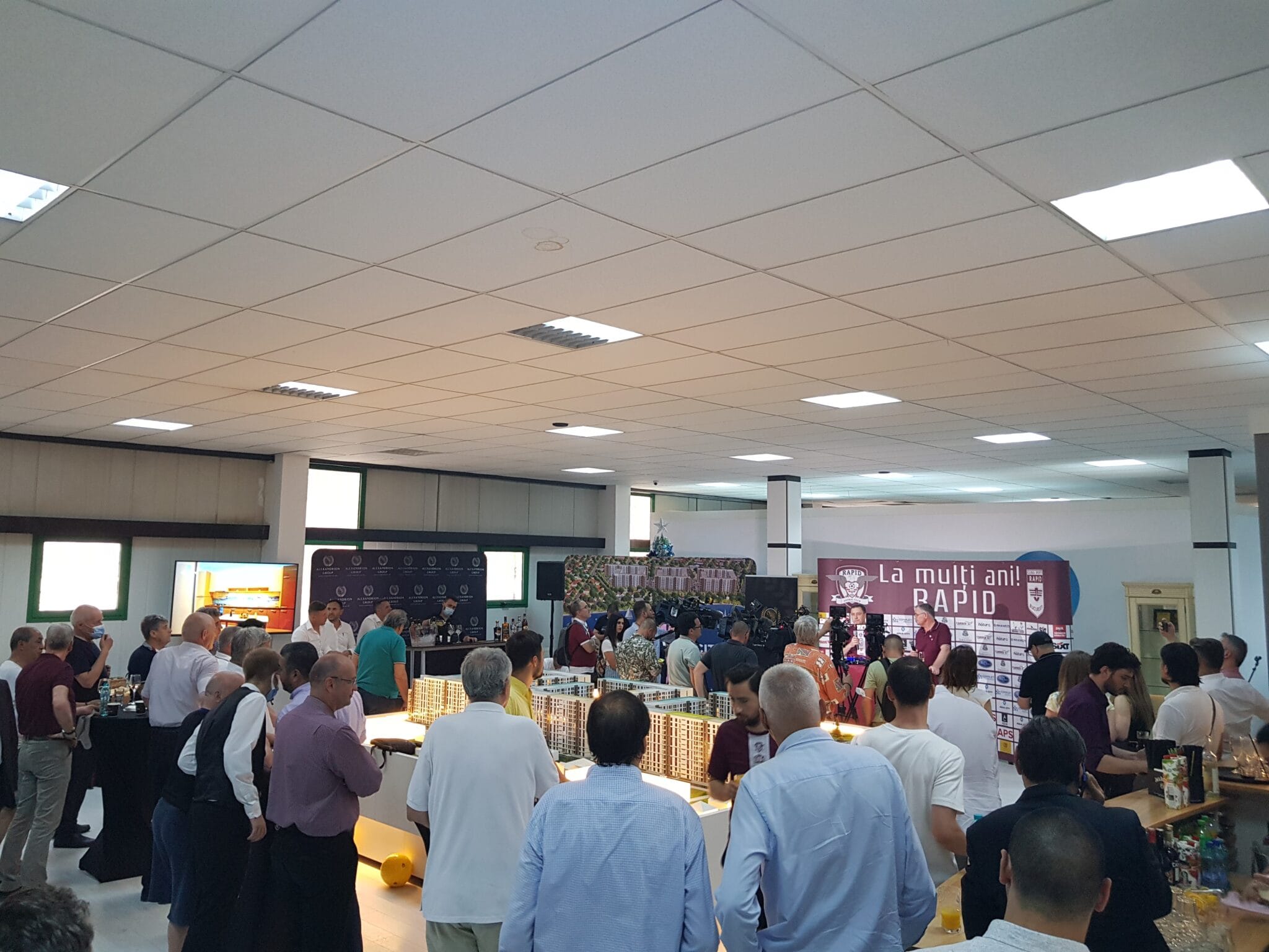 Clubul Rapid a sărbătorit cu Alexandrion împlinirea a 98 de ani de la înființare