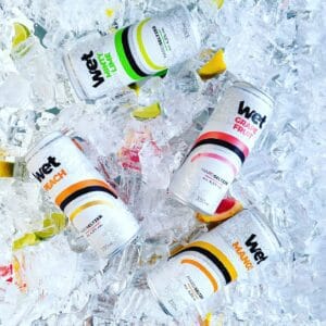 Wet (VIDEO), primul Hard Seltzer fabricat în România, a fost lansat de Valvis Holding