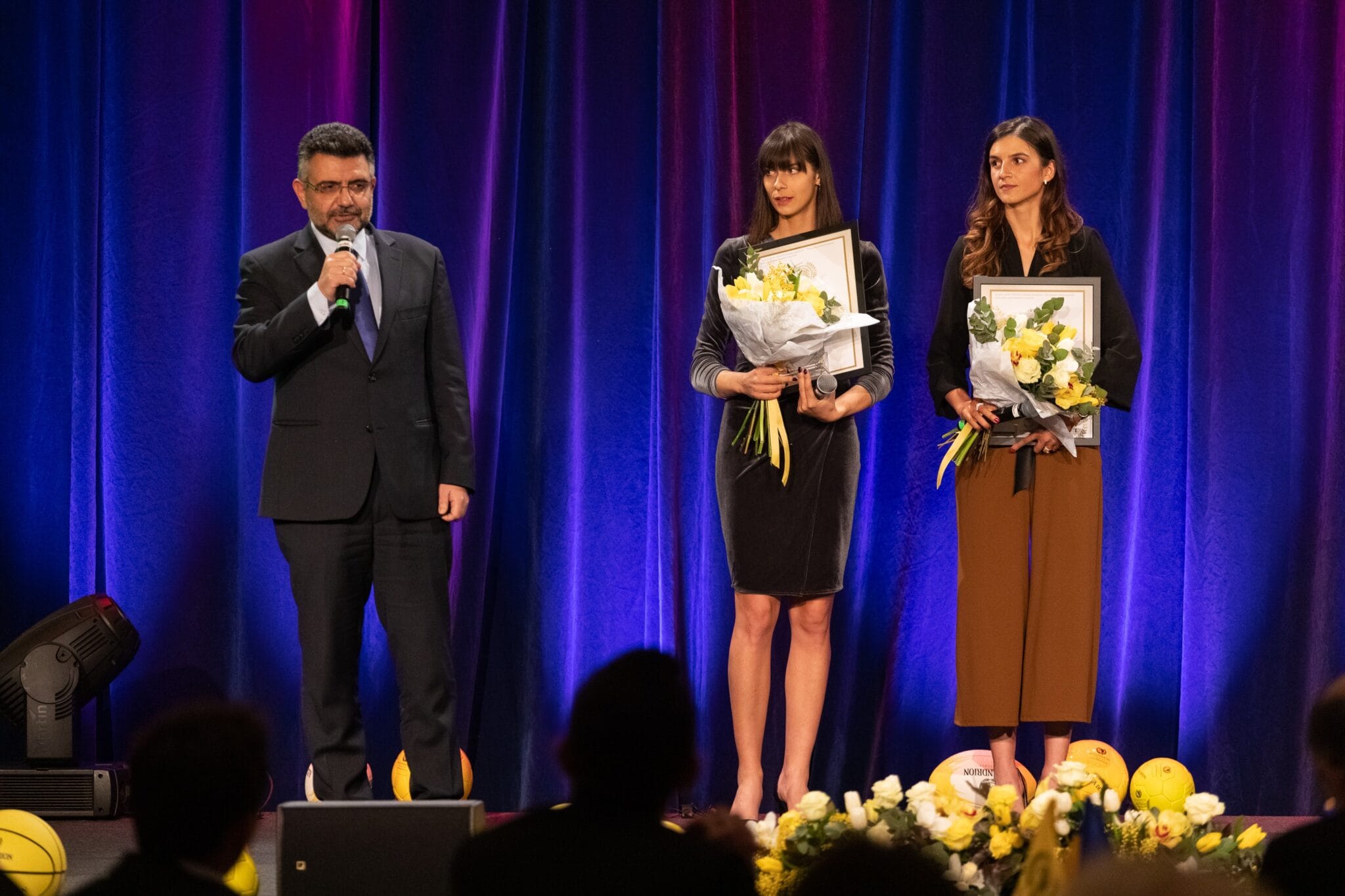 Gianina a vâslit pe uscat. Şi a câştigat pentru alţii. Dubla campioană mondială şi laureată a Trofeelor Alexandrion a alergat pentru viaţă