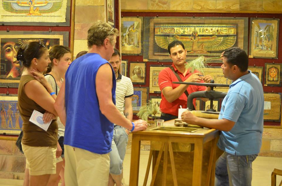 Selkhet Papyrus - cea mai mare galerie de papirus din Egipt