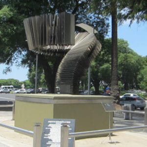 Un monument pentru pasionalul tango. Ziua Internațională a Dansului – 29 aprilie