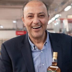 Prima tranşă de sticle Carpathian Single Malt a fost ȋmbuteliată la Distileriile Alexandrion Saber 1789