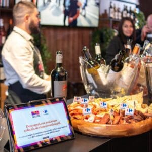 Cum au început să Deschidem Vinul Românesc