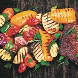 Fumul. Pericolul grătarelor care se încing pe tot parcursul sezonului cald