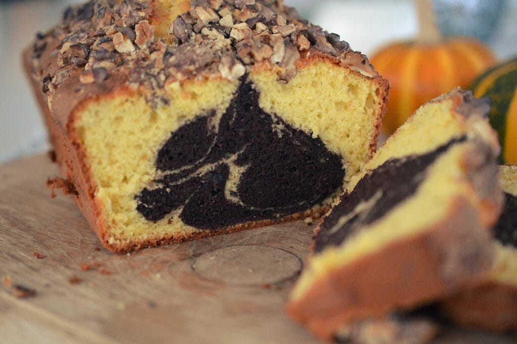 Chec cu nucă și ciocolată: un desert gustos și aromat