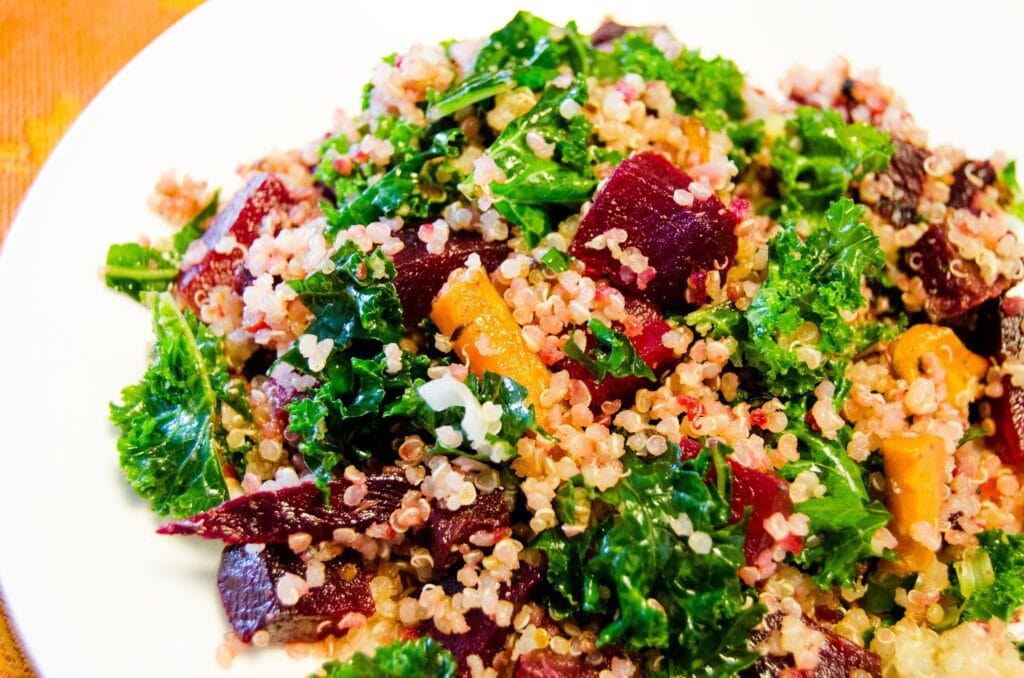 Reteta: cum sa faci salata de quinoa si dovleac