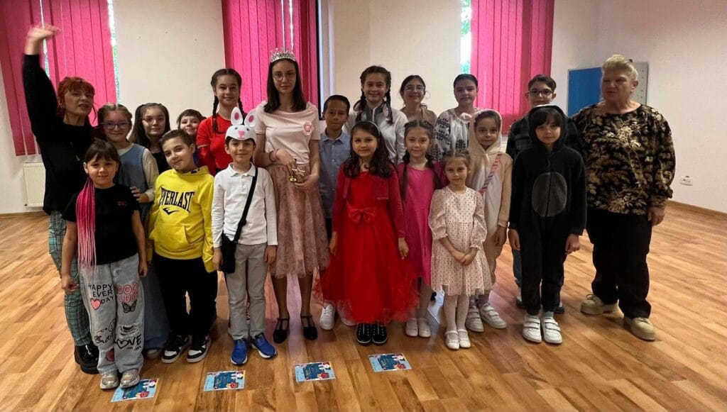 Cele mai bune proiecte de teatru pentru copii și tineret, la Gala Top Child & Young Performance 2024 Cele mai bune proiecte de teatru pentru copii și tineret, la Gala Top Child & Young Performance 2024