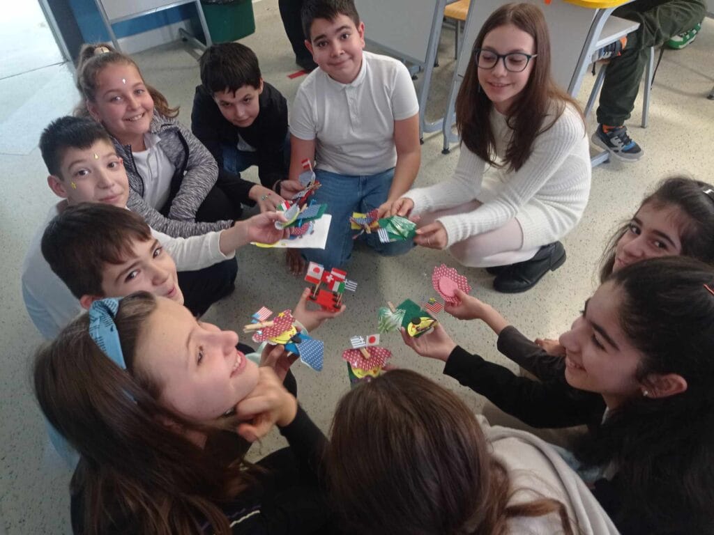 Aflǎ cum sǎ fii ReciCreativ #focustogreenecolife ȋn luna ȋndrǎgostiţilor