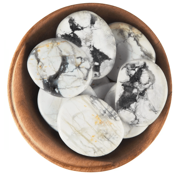 Howlit, „Piatra Bizonului Alb” contribuie la ȋmbunǎtǎţirea comunicǎrii logice, stimuleazǎ memoria