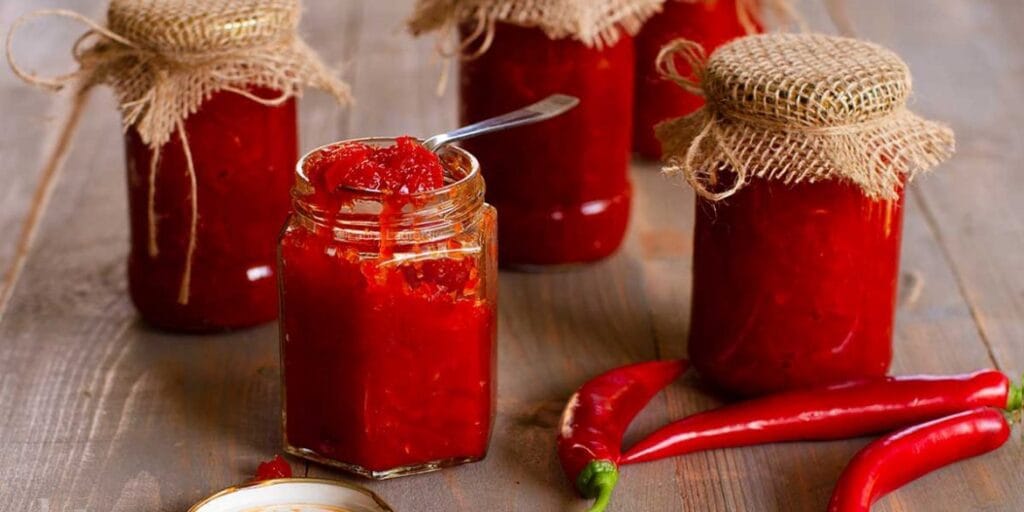 Mâncarea Picantă aduce o zi plină de gusturi intense și distracție!