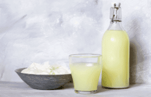 Zerul, băutura naturală care curăță ficatul şi susține digestia